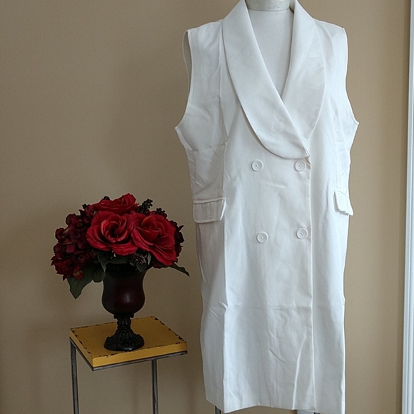 Meaneor Dresses & Skirts - NEW Lab Coat Style White Shift Dress Sleeveless Split Front Jacket Women's XXL